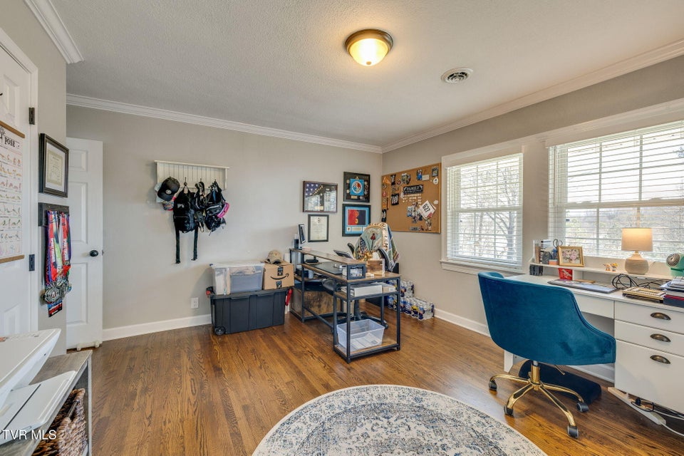 Photo #33: 315 Hillcrest Drive