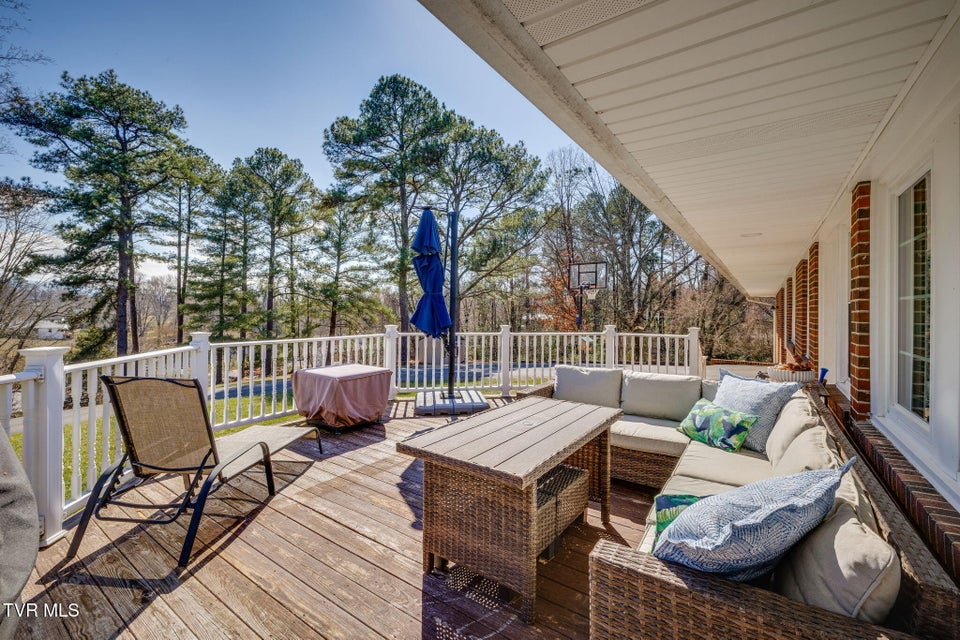 Photo #41: 315 Hillcrest Drive