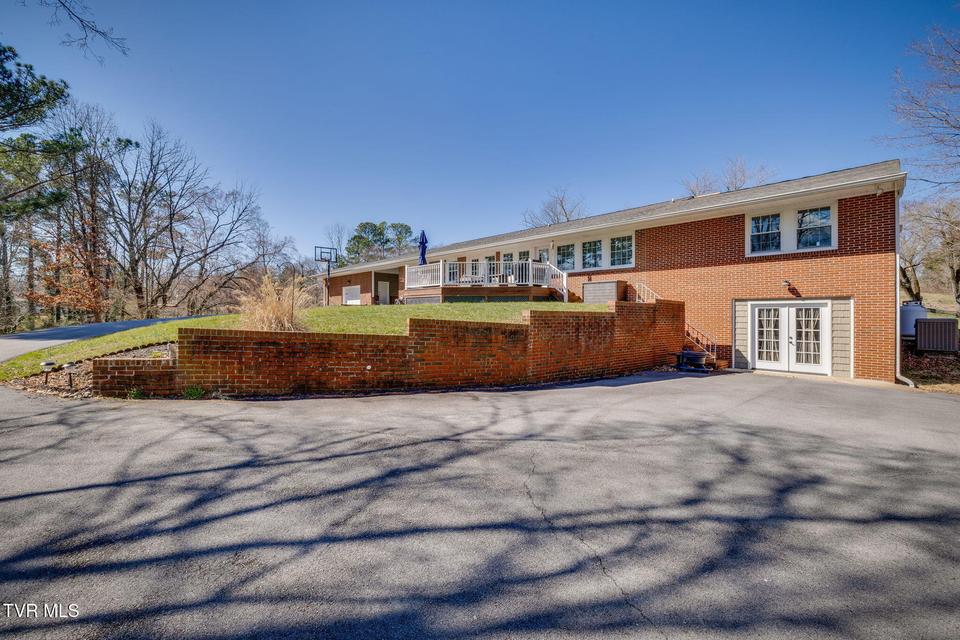 Photo #42: 315 Hillcrest Drive