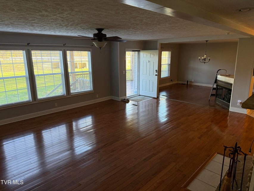 Photo #12: 6923 Tennessee 66 