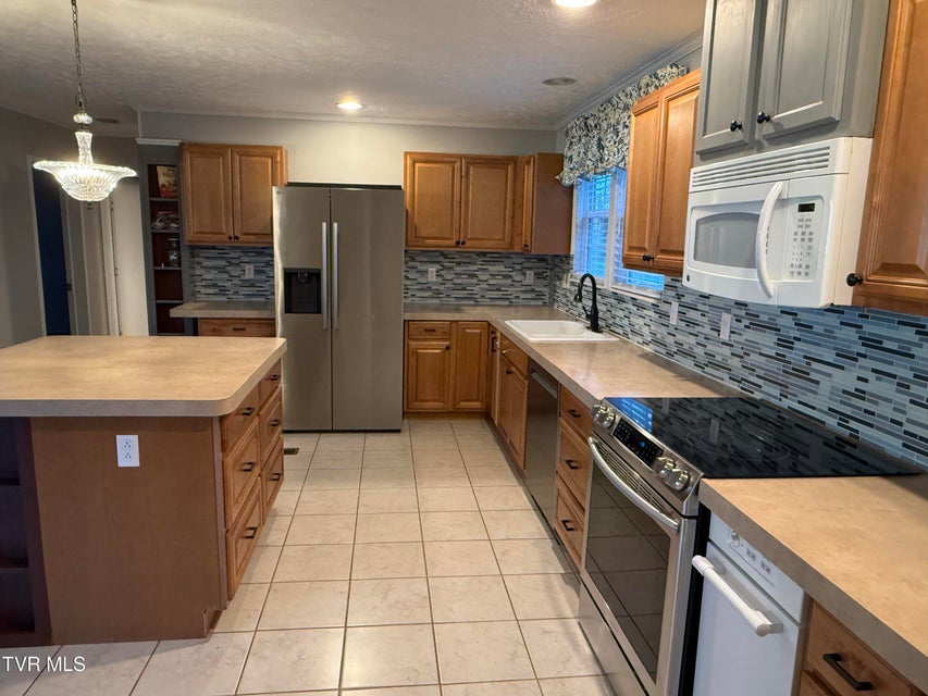 Photo #19: 6923 Tennessee 66 