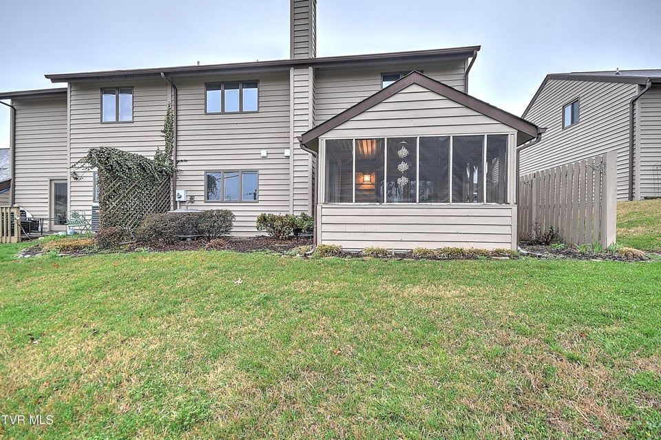 Photo #32: 248 Willowbend Drive