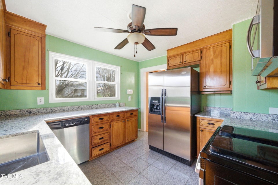 Photo #5: 307 Tween Hills Road