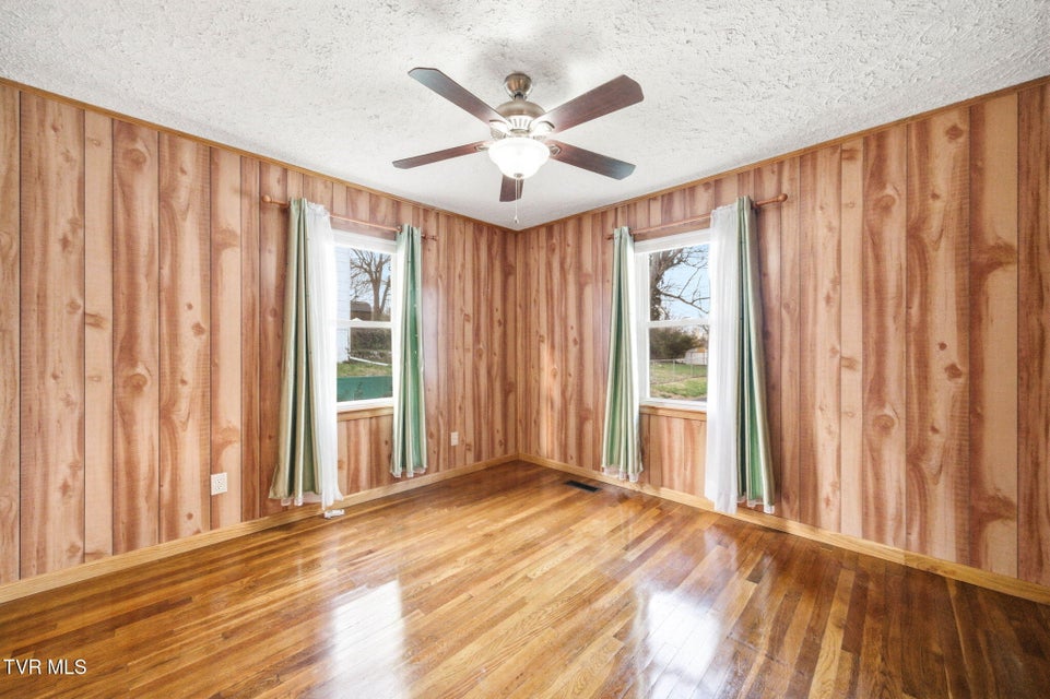 Photo #27: 307 Tween Hills Road