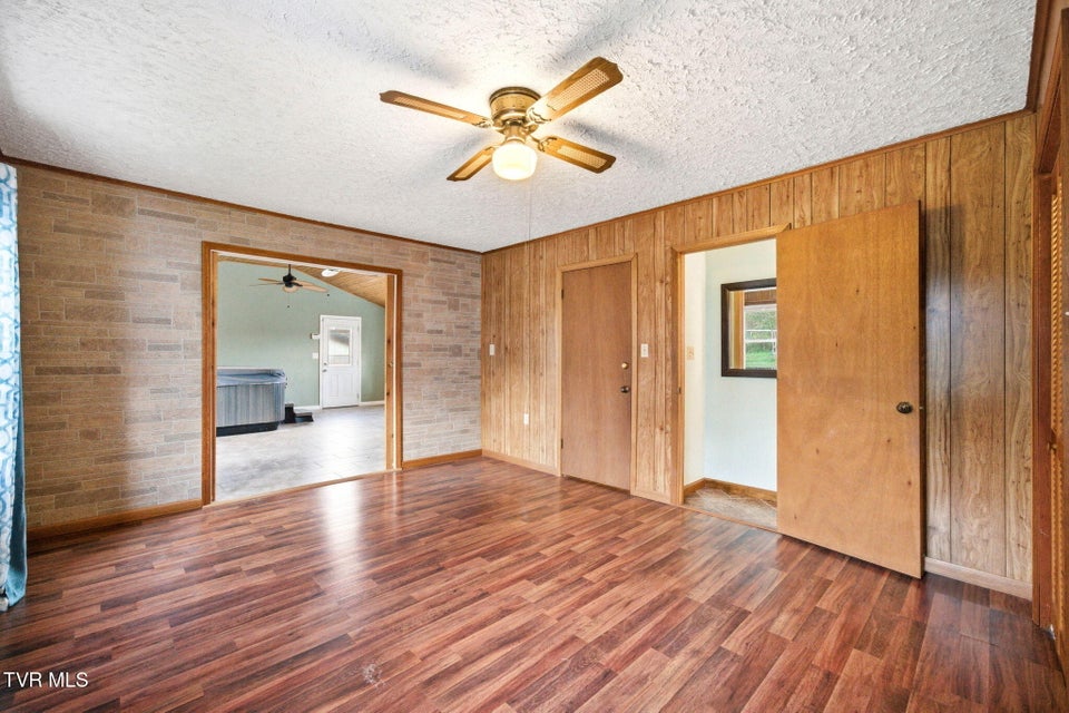 Photo #14: 307 Tween Hills Road