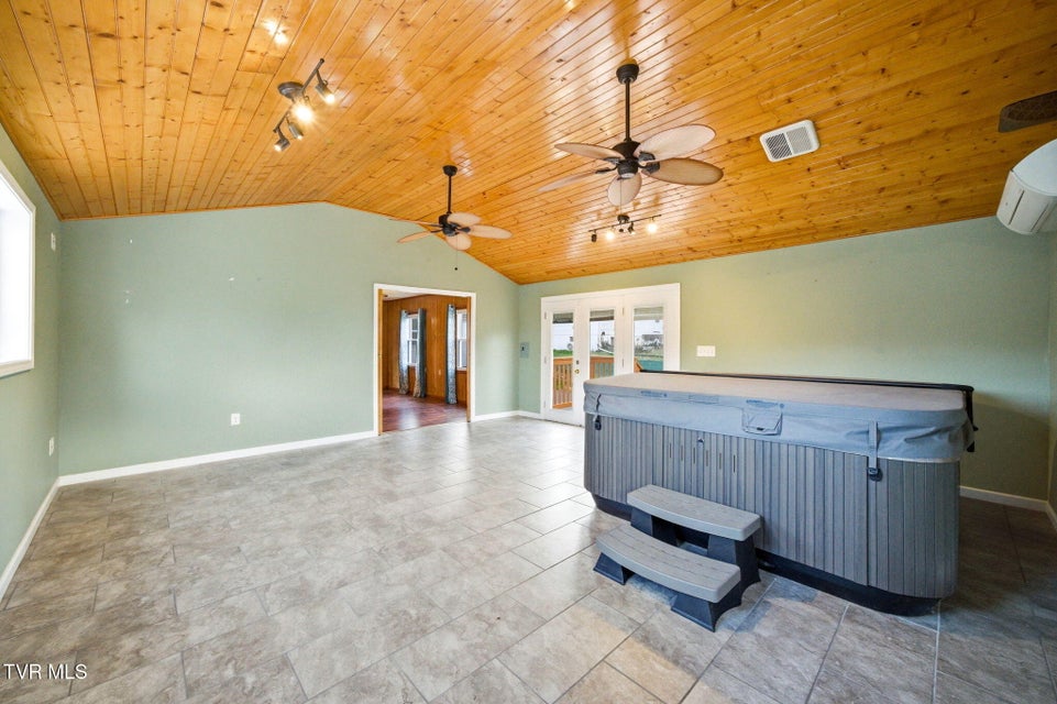 Photo #18: 307 Tween Hills Road