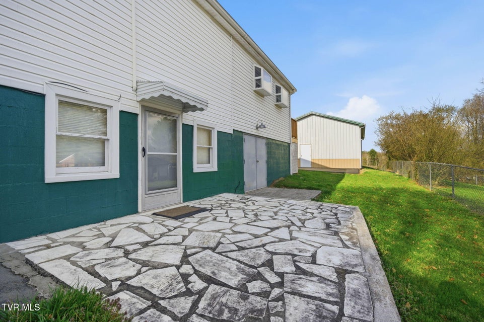 Photo #37: 307 Tween Hills Road