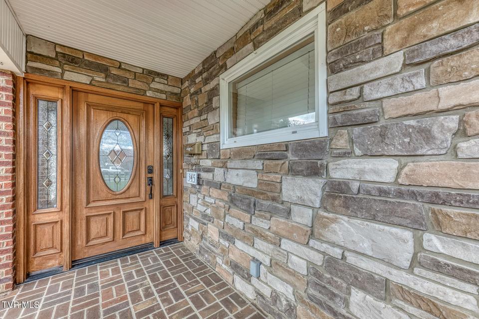 Photo #3: 345 Elm Avenue