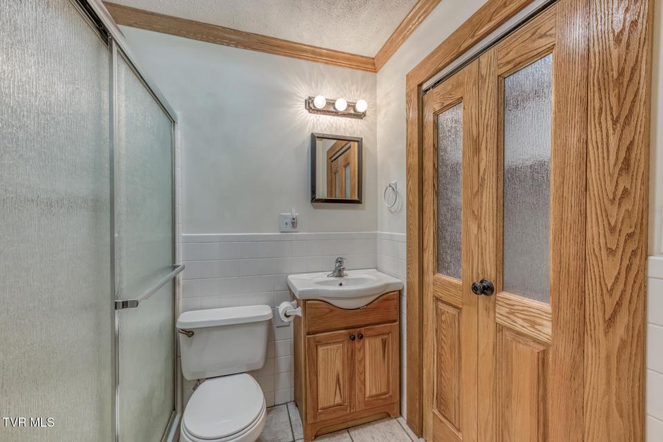 Photo #9: 345 Elm Avenue