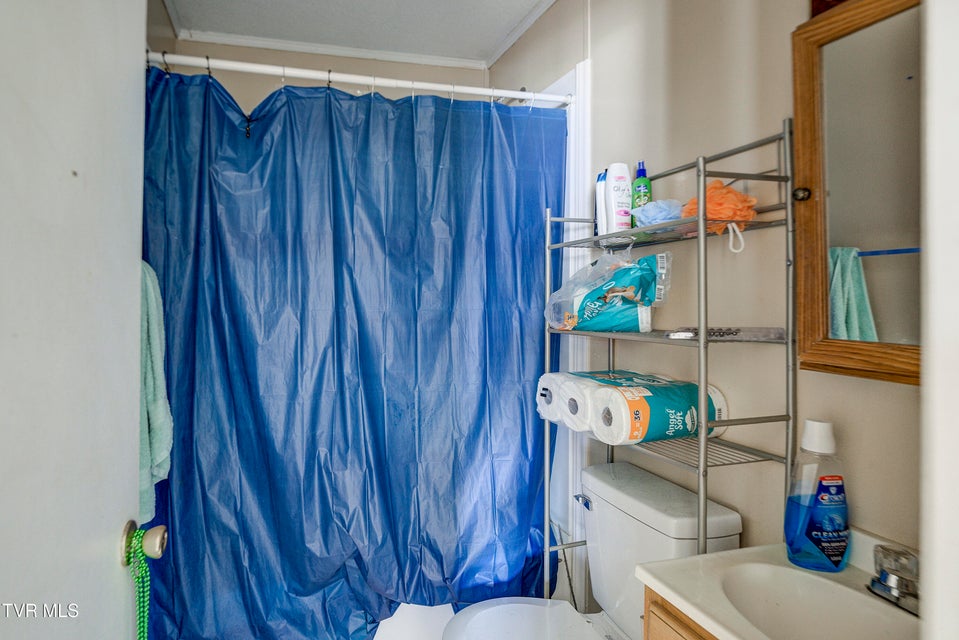 Photo #33: 103 Warrior Lane