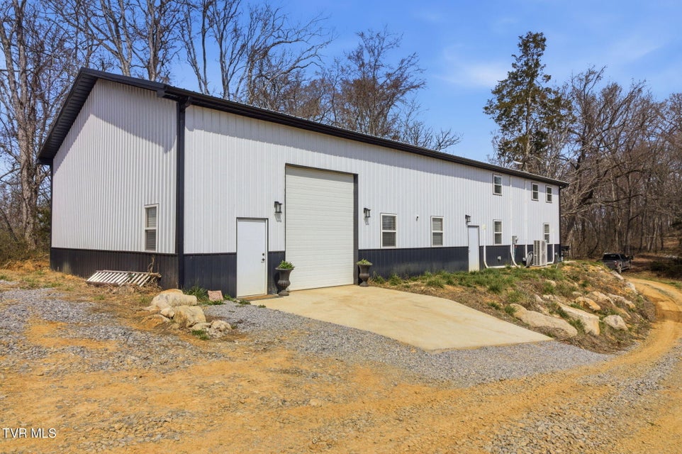 Photo #20: 411 Saint James Road