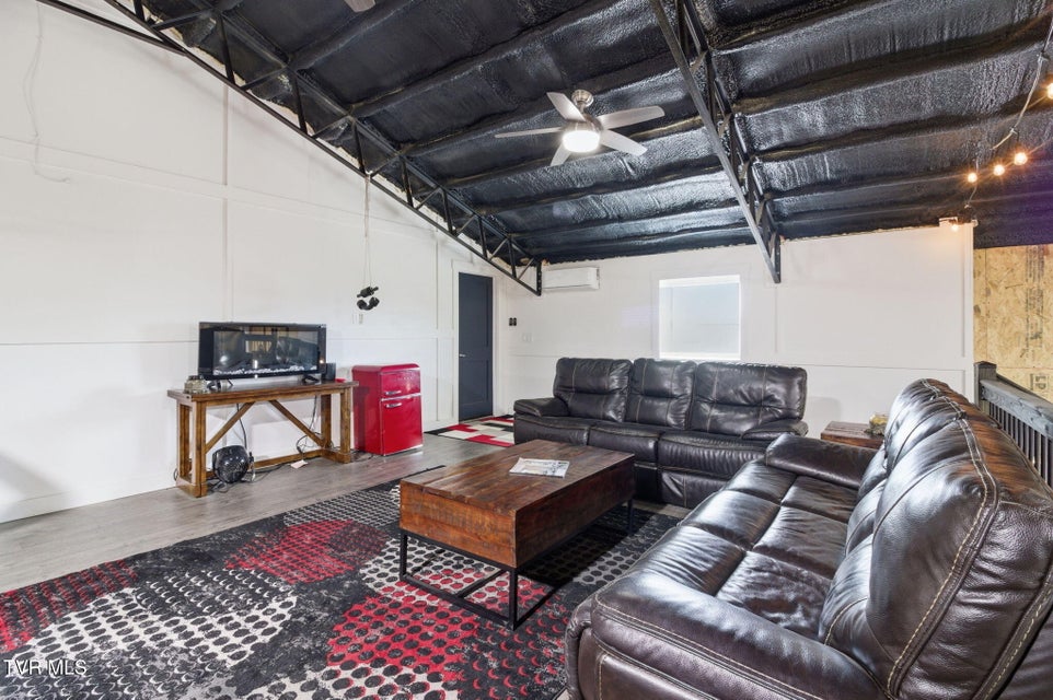 Photo #8: 411 Saint James Road