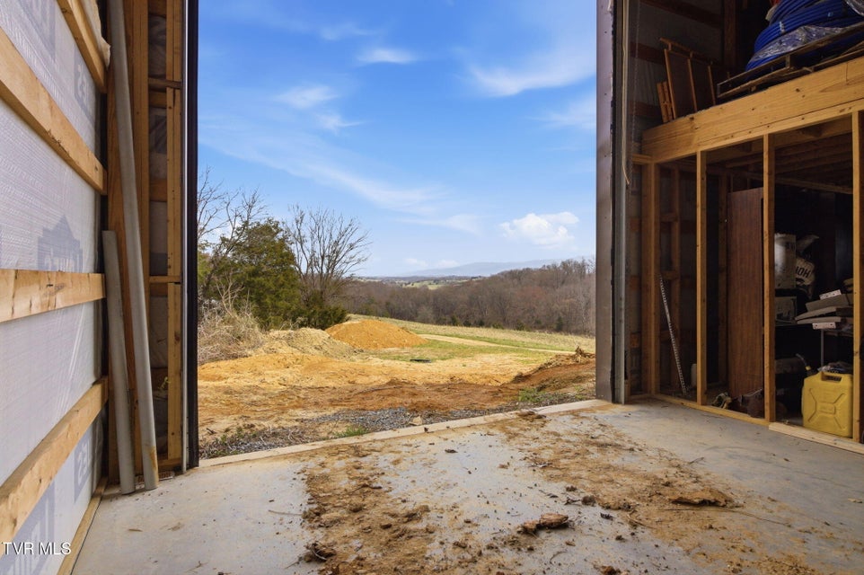 Photo #34: 411 Saint James Road