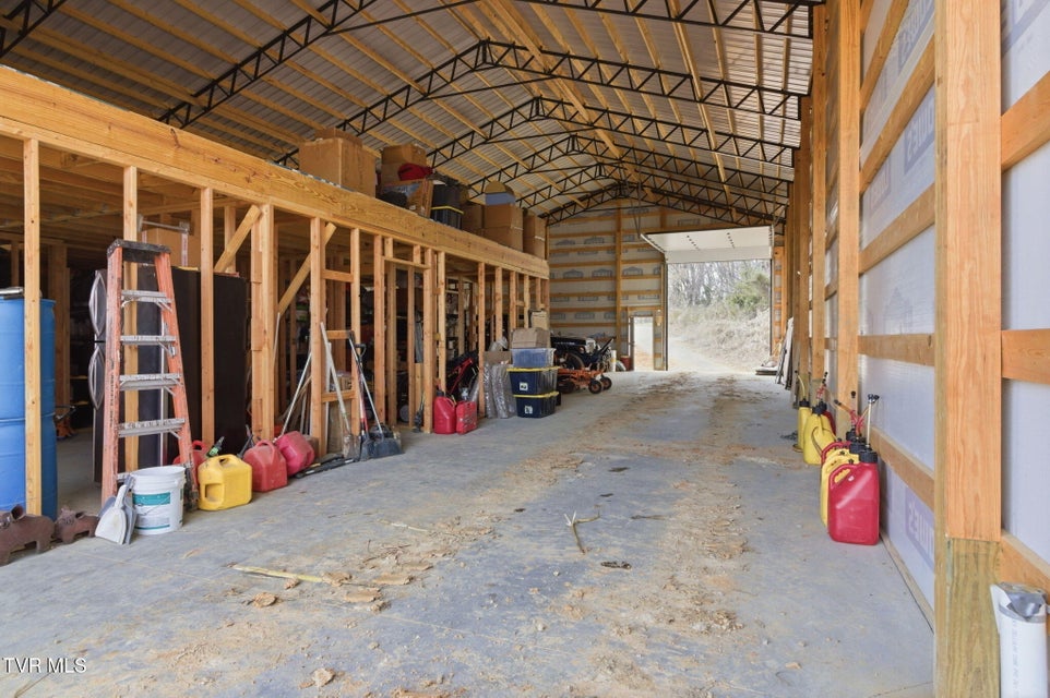 Photo #38: 411 Saint James Road