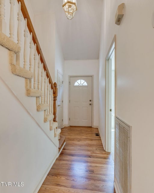 Photo #6: 303 Breckenridge Trace