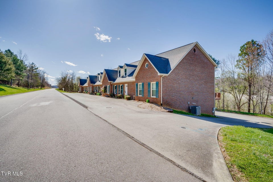 Photo #30: 303 Breckenridge Trace