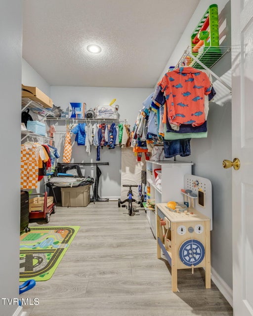 Photo #23: 175 Bentley Parc 