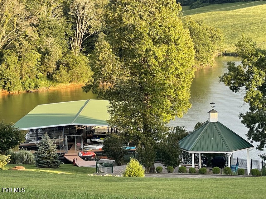 Photo #19: 612 Harbor Point Drive