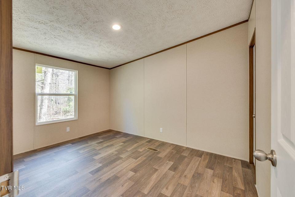 Photo #25: 325 Laws Road