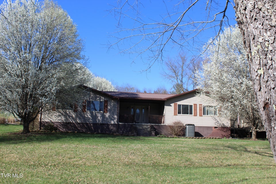 Photo #6: 158 Dryden Heights Drive