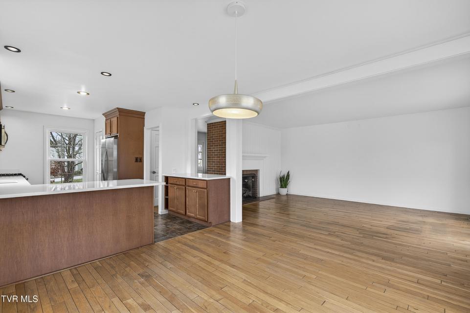 Photo #9: 122 Stonewall Heights