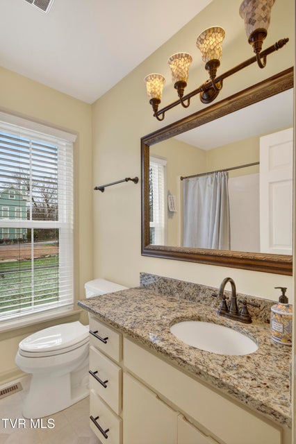 Photo #22: 122 Stonewall Heights