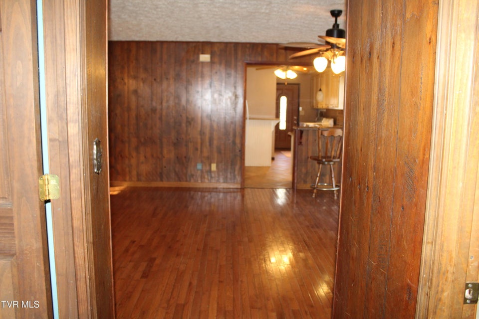 Photo #41: 158 Dryden Heights Drive