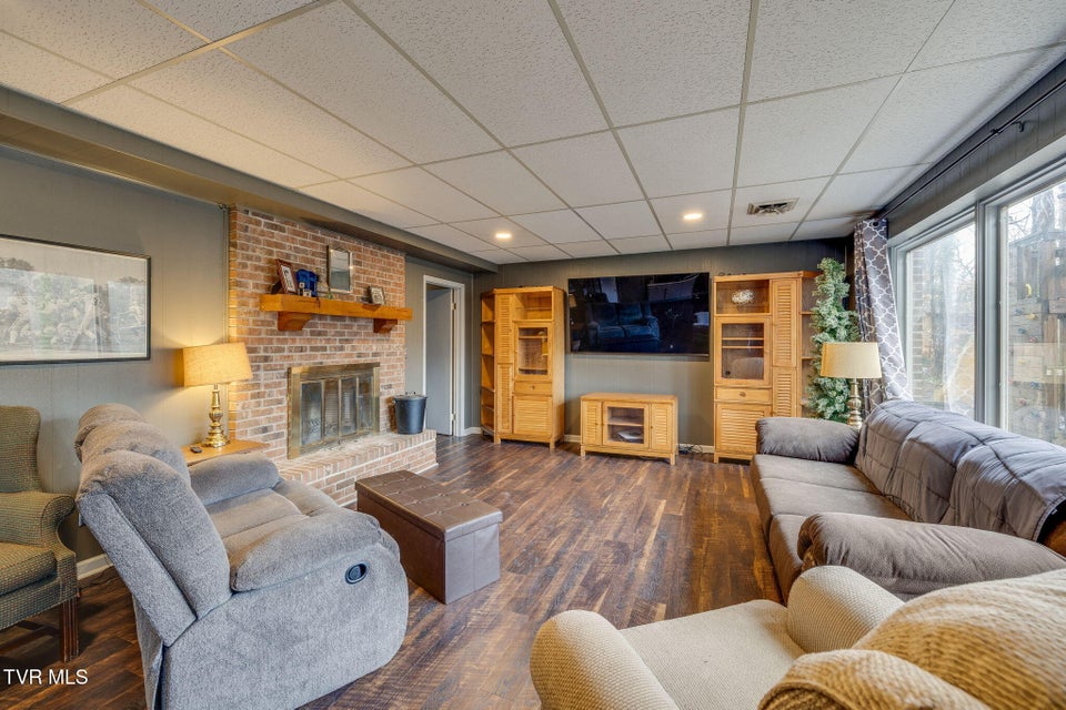 Photo #29: 2113 Sheffield Street