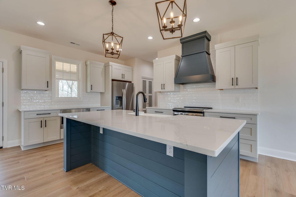 Photo #3: 117 Leedy Lane