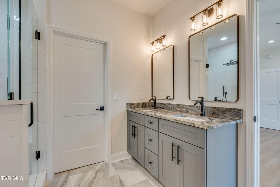 Photo #6: 117 Leedy Lane