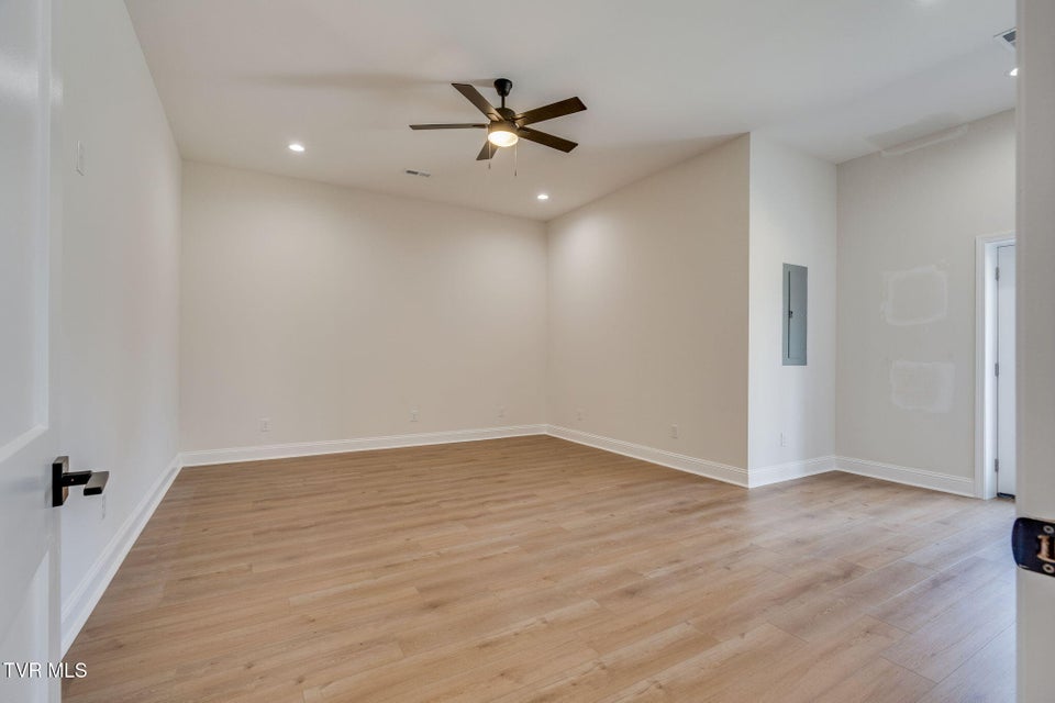 Photo #32: 117 Leedy Lane