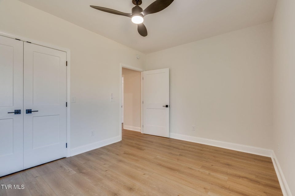 Photo #37: 117 Leedy Lane