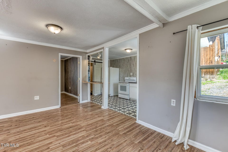 Photo #5: 137 Johnson Street