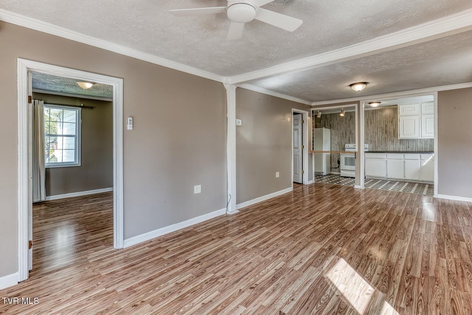 Photo #13: 137 Johnson Street