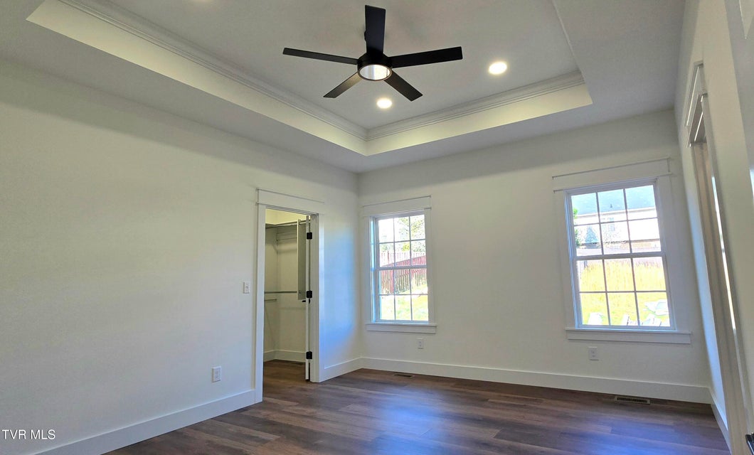 Photo #20: 444 Wyndham Drive