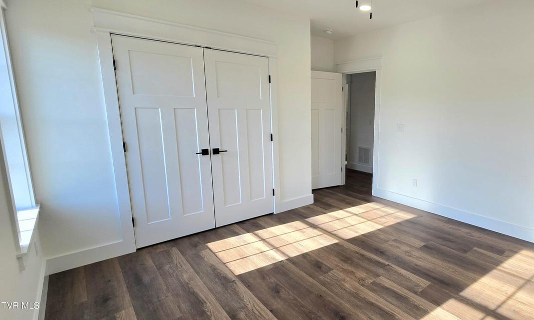 Photo #32: 444 Wyndham Drive