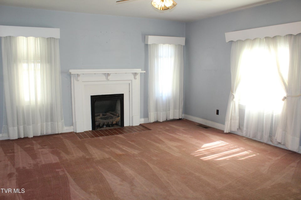 Photo #4: 6284 Us Highway 421 