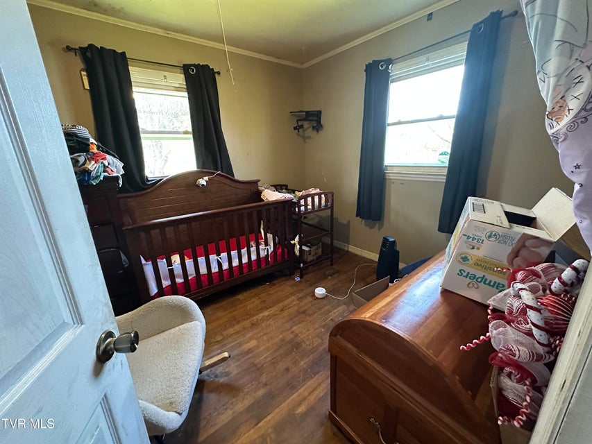 Photo #9: 315 Alpine Loop