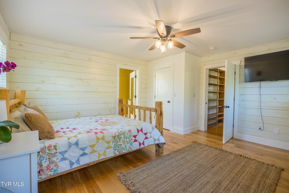 Photo #17: 815 Water Fork Road