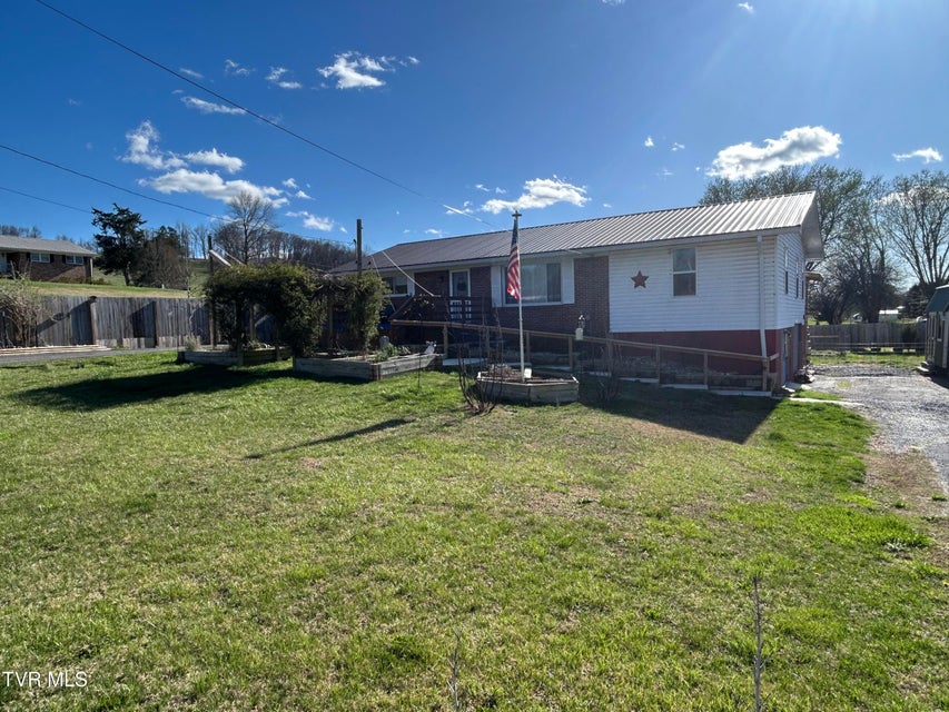 Photo #43: 30 Deerfoot Lane