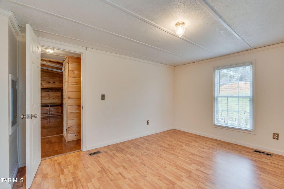 Photo #26: 11084 Stanley Valley Road