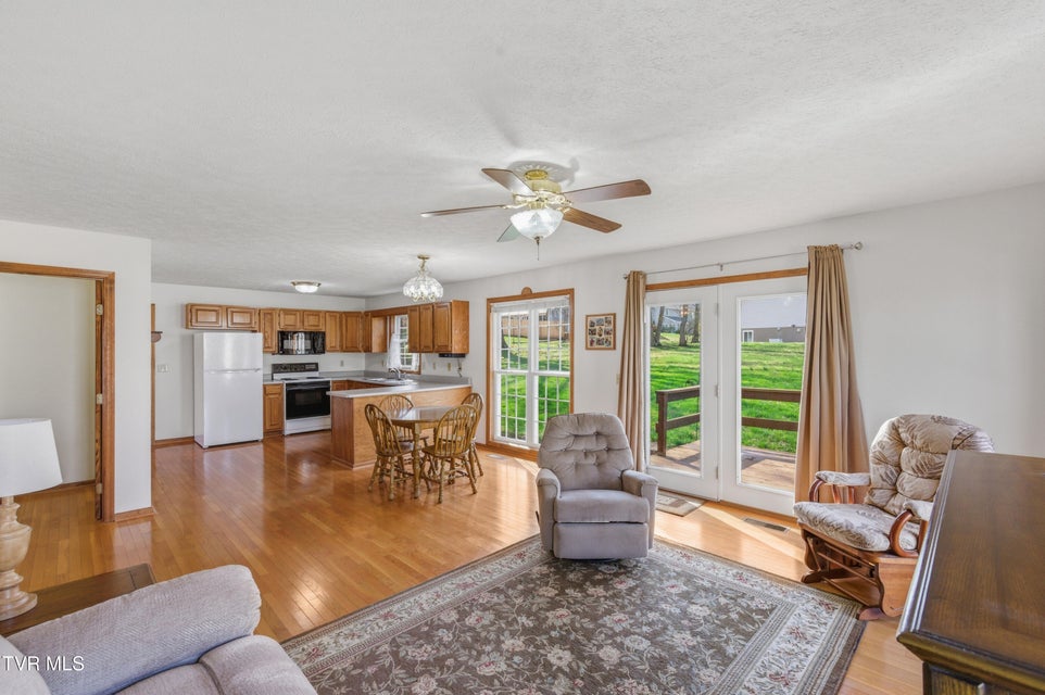 Photo #17: 249 Mosswood Lane