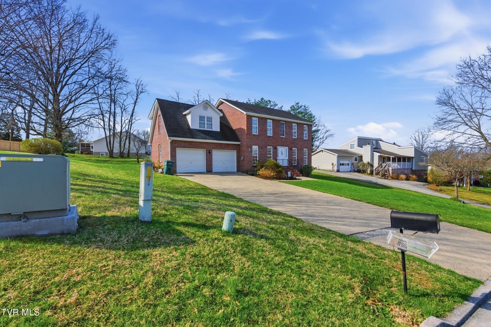 Photo #3: 249 Mosswood Lane