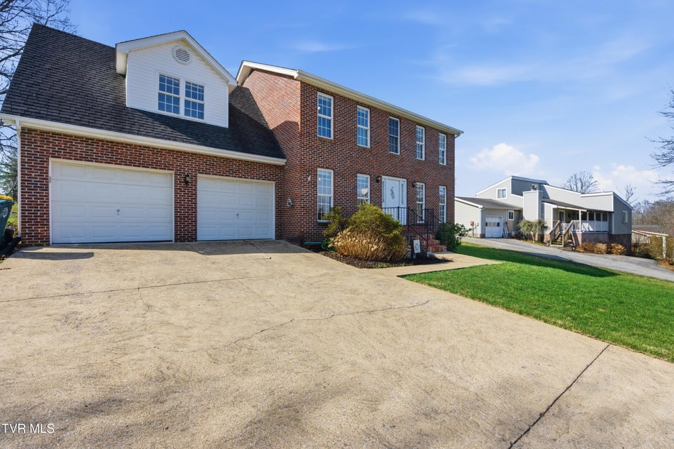 Photo #4: 249 Mosswood Lane