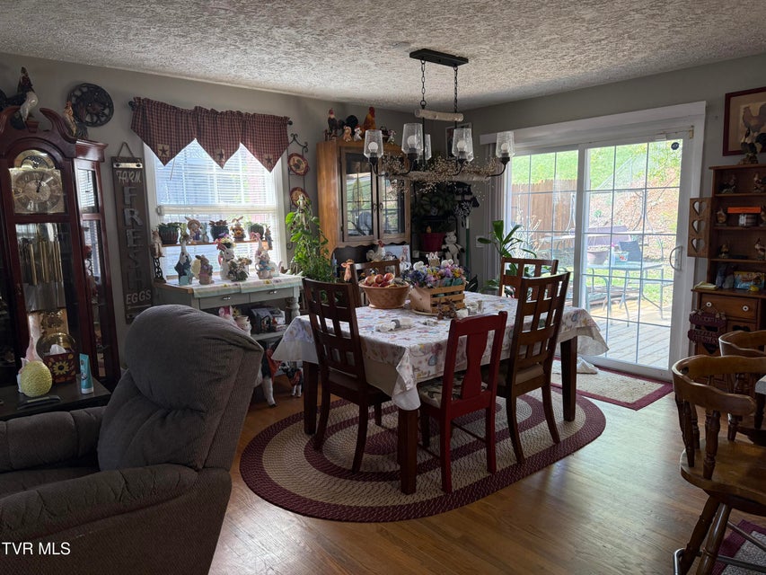 Photo #17: 952 Afton Street