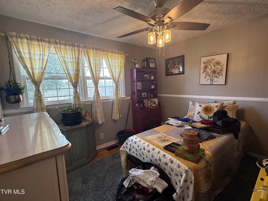 Photo #23: 952 Afton Street