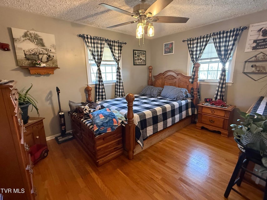 Photo #22: 952 Afton Street