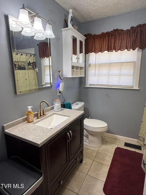 Photo #20: 952 Afton Street