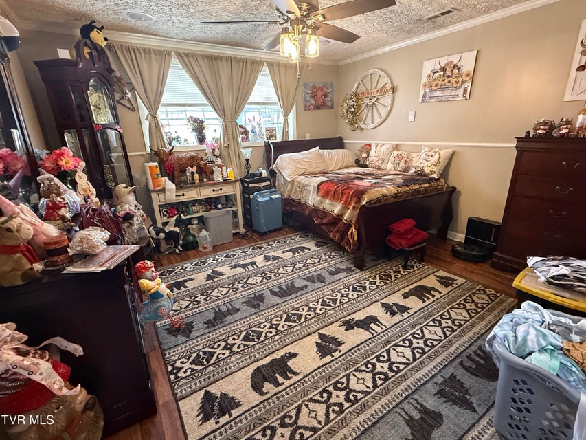 Photo #30: 952 Afton Street