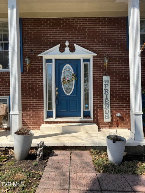 Photo #4: 952 Afton Street